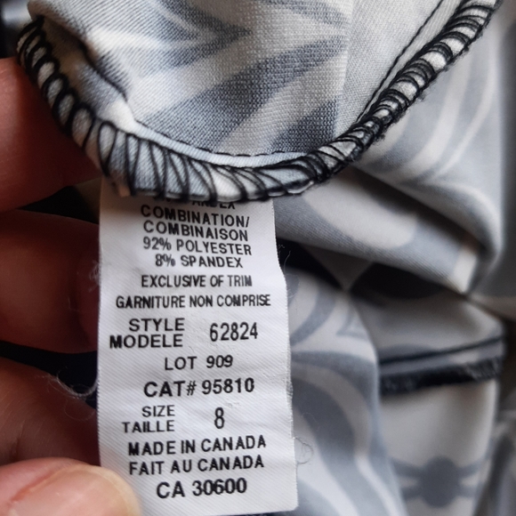 Black and white sleeveless dress - Picture 6 of 12